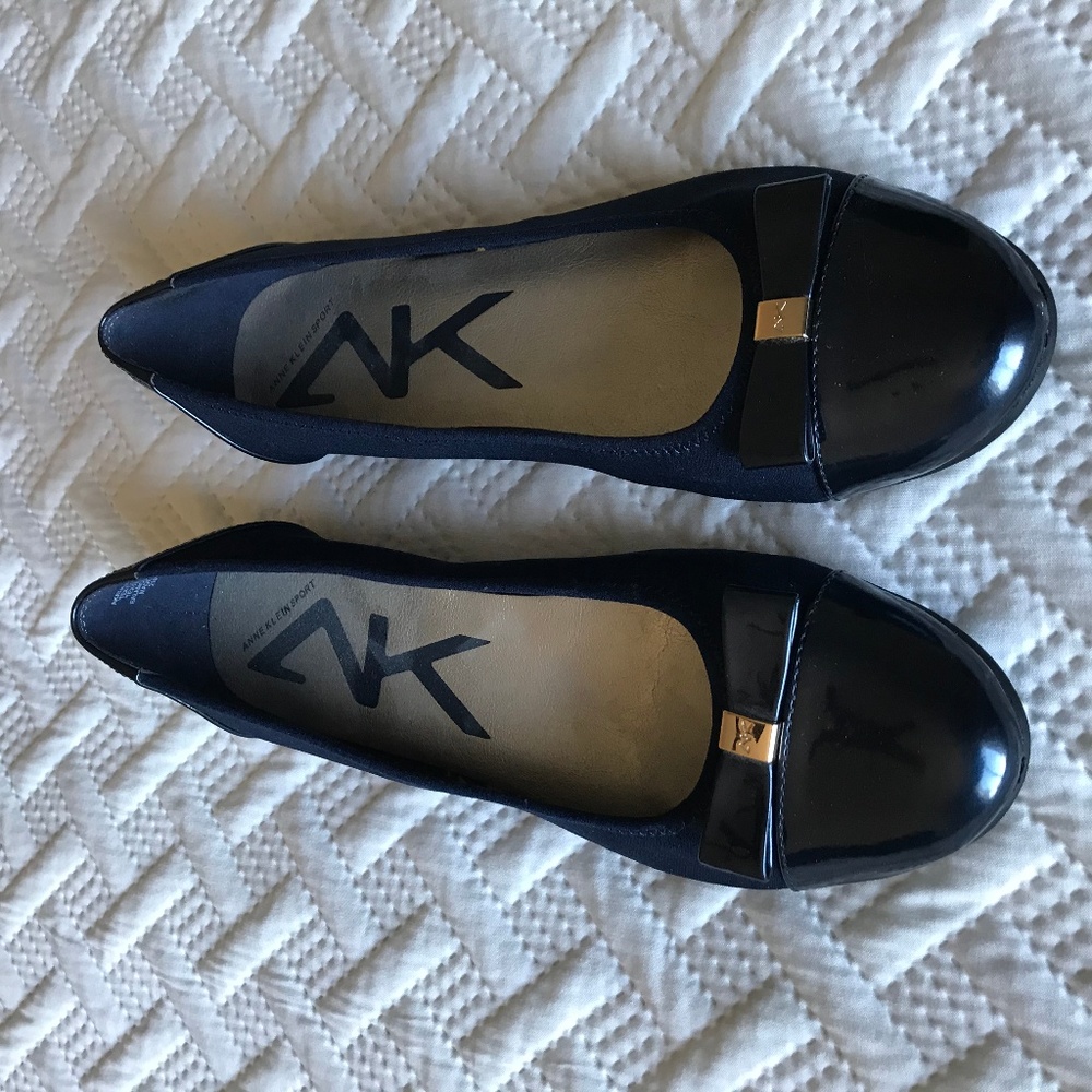 Anne Klein flats